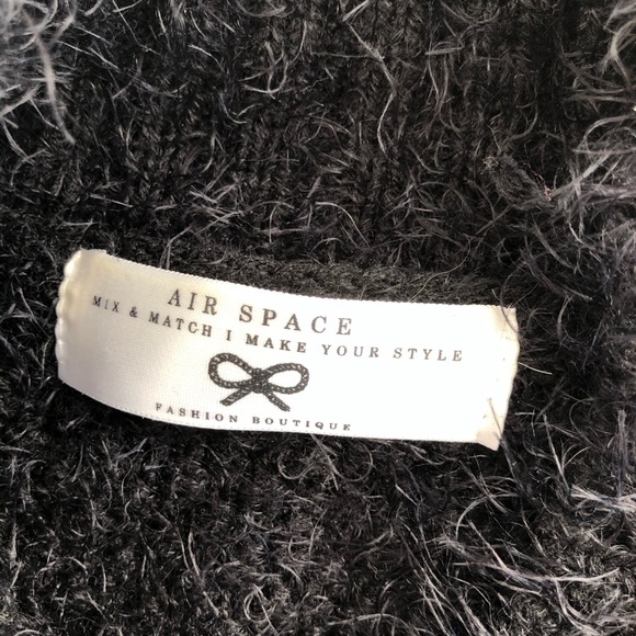 Air Space Black Ombre High Neck Loose Knit Sweater - Picture 3 of 6